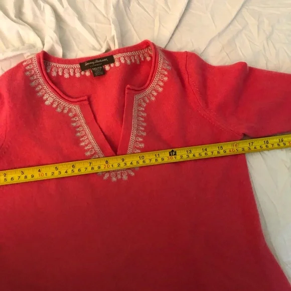 Tommy Bahama Cashmere Sweater - Picture 6 of 10